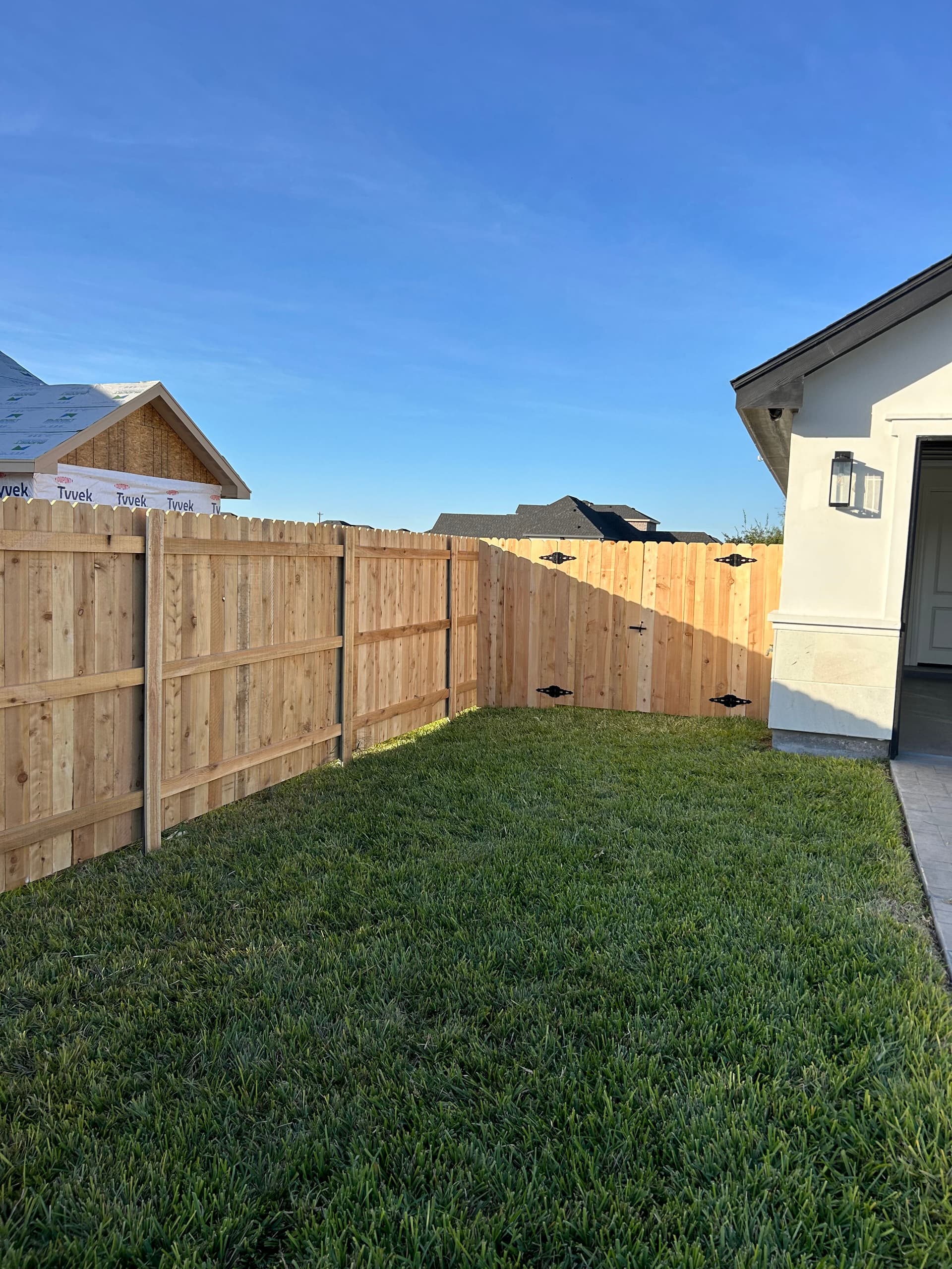 Gallery photos for Wood Privacy Fences: Image #24