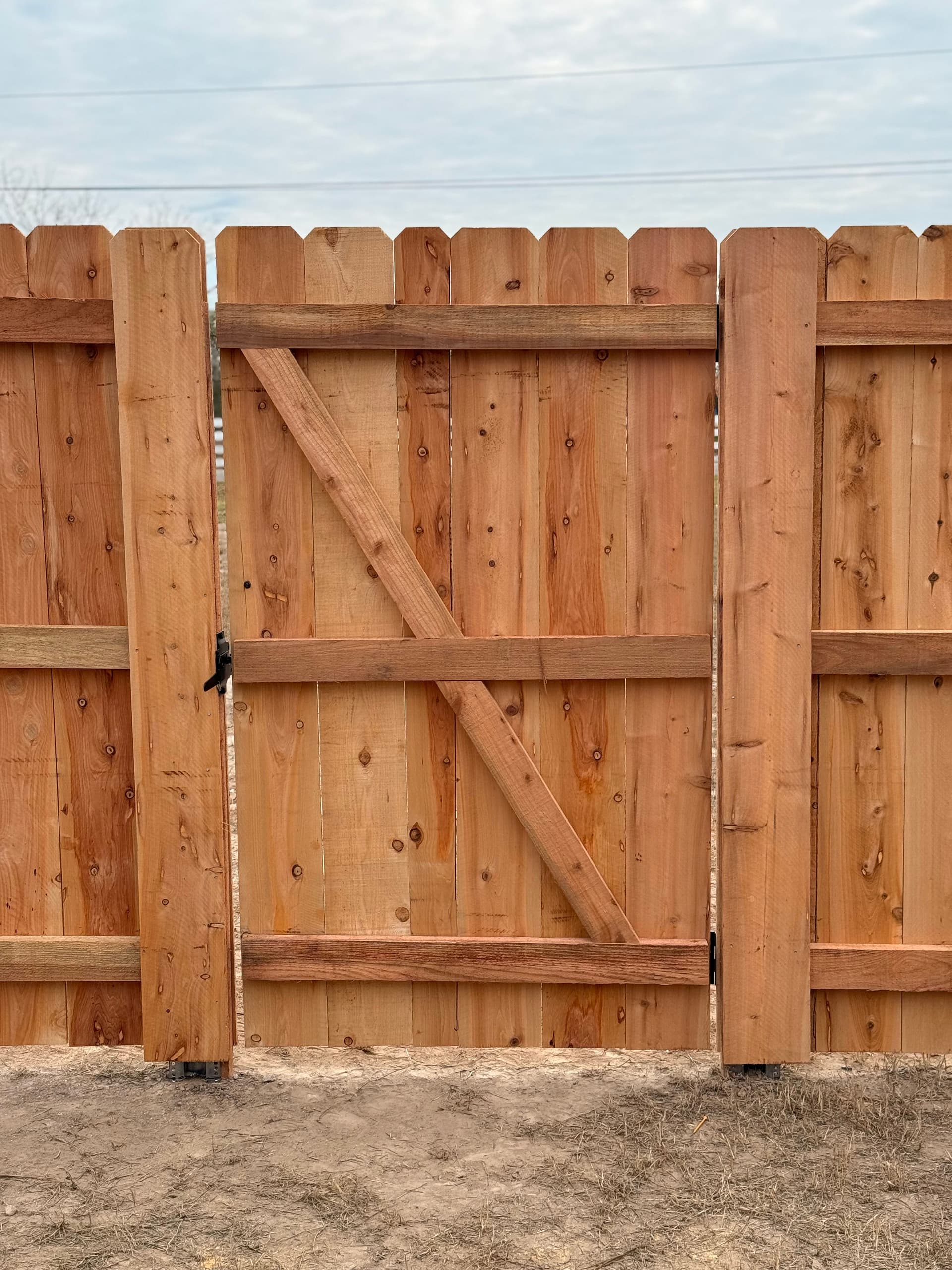 Gallery photos for Wood Privacy Fences: Image #25