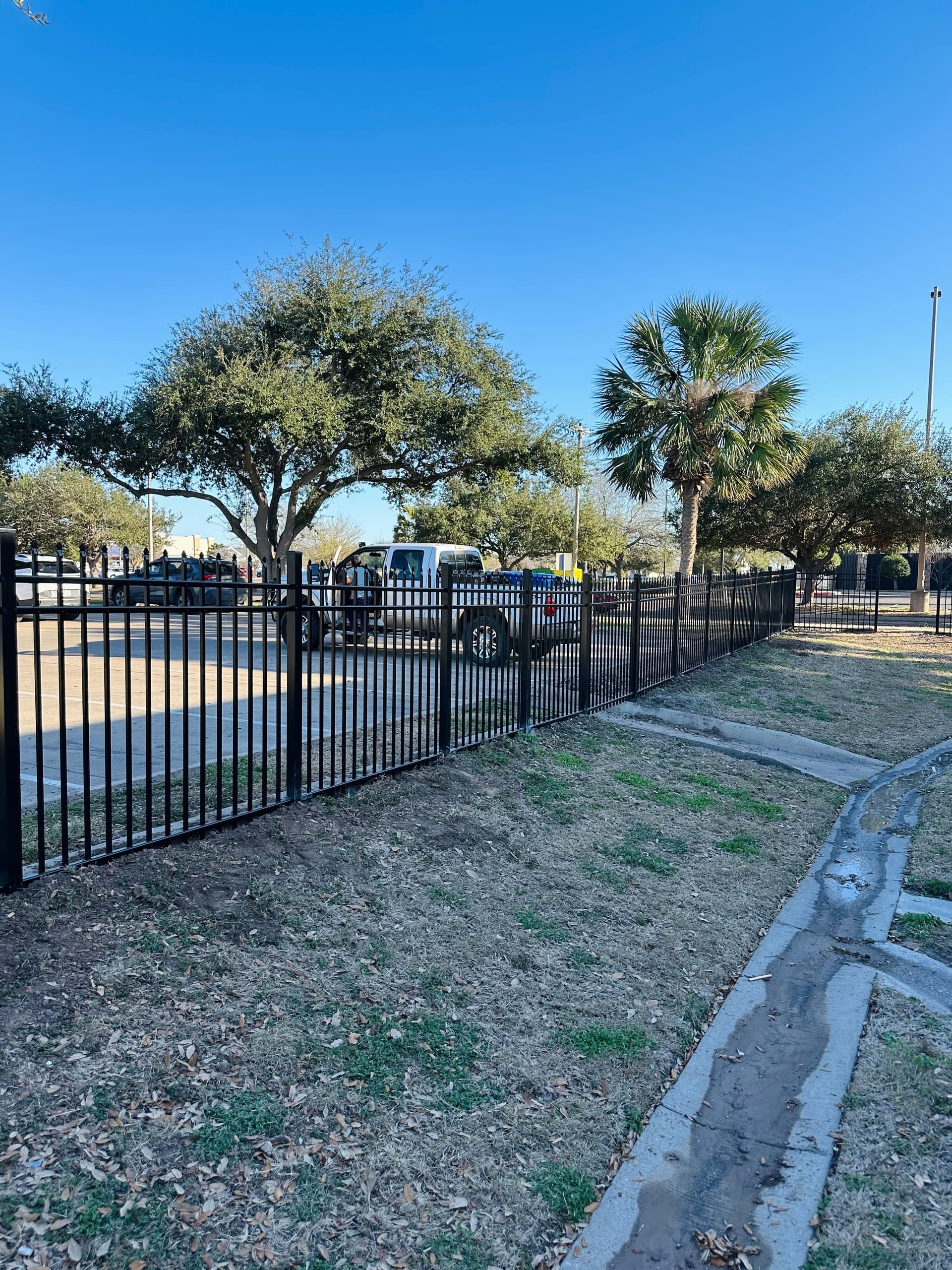 Gallery photos for Aluminum Fences: Image #6
