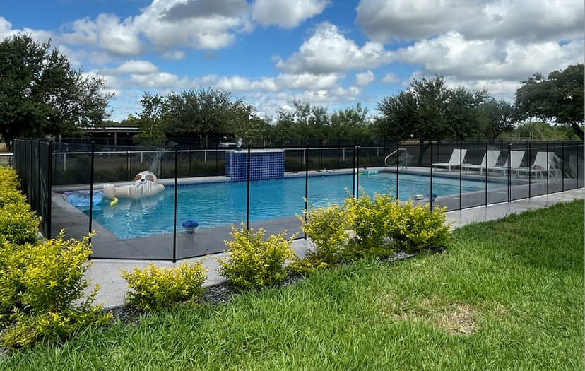 Custom Fencing Solutions's image