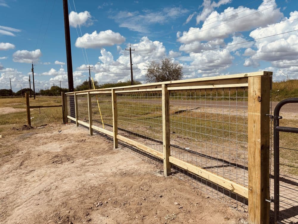 Gallery photos for Ranch Fences: Image #3